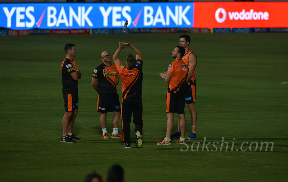 Sunrisers Hyderabad in uppal stadium - Sakshi1