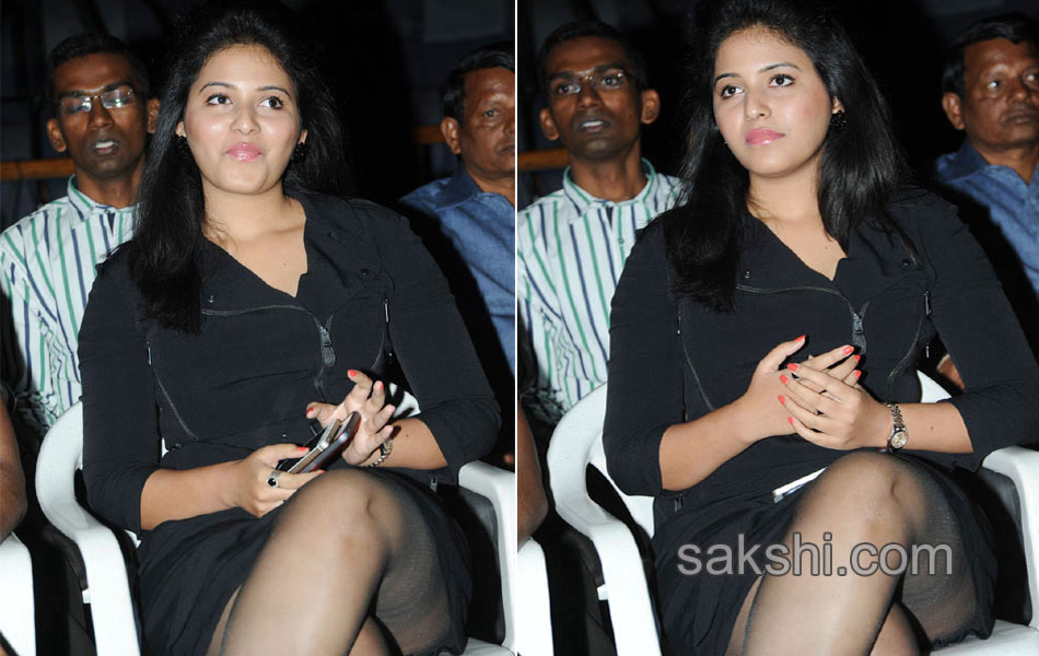 Anjali hot stills at Praanam Kosam audio fuction5
