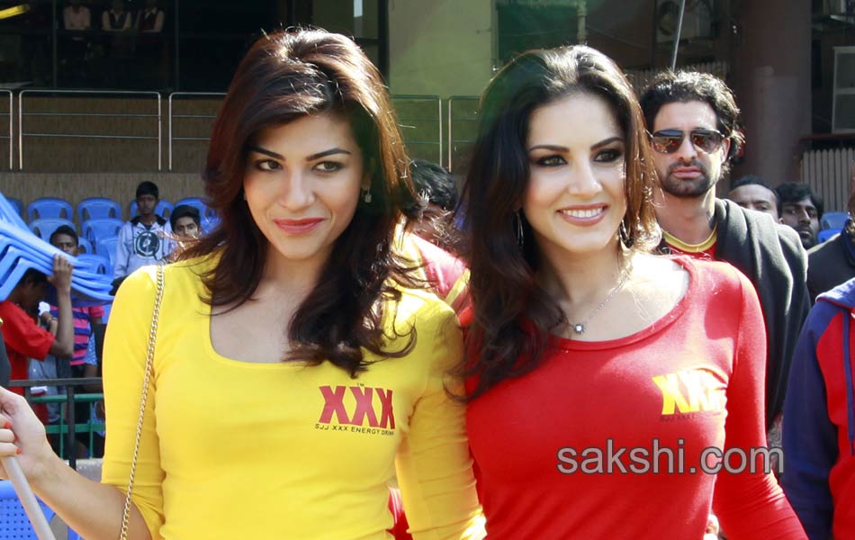 CCL 4 Terrific Victory For Kerala Strikers Beats Telugu Warriors By 4 Wickets36