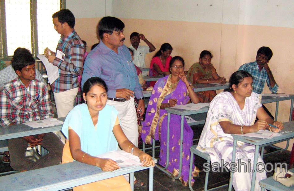 VRO VRA exams complets - Sakshi2