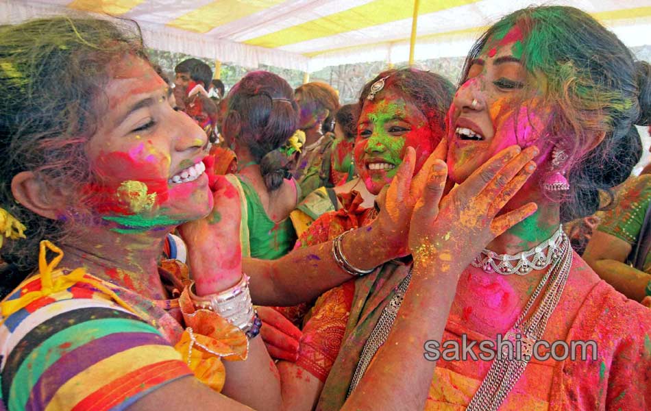 Holi Celebrations Overall Country29