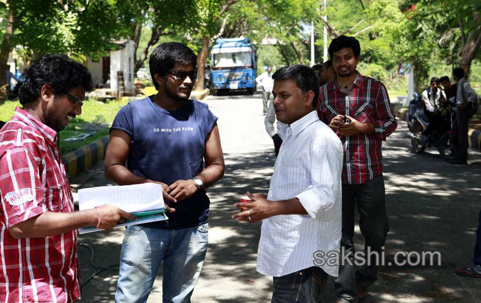 Tholiprema Katha Movie Working Stills - Sakshi17