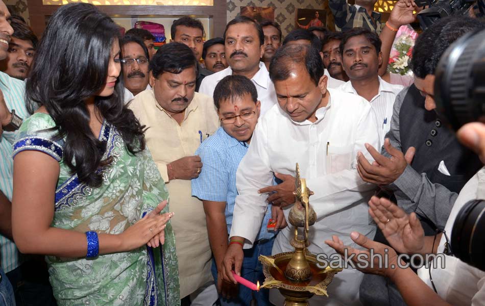 Anjali at ameerpet3