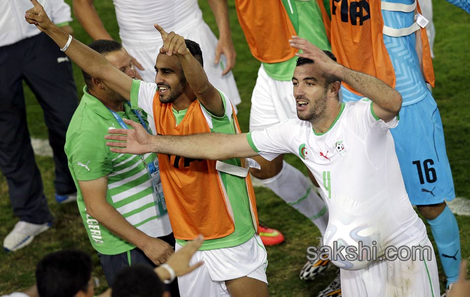 Algeria Advances After Draw With Russia - Sakshi17