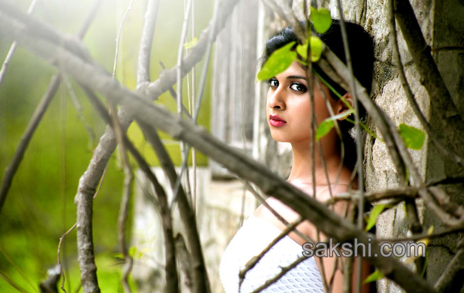 Ram Gopal Varma Ice Cream 2 Heroine Naveena Stills2