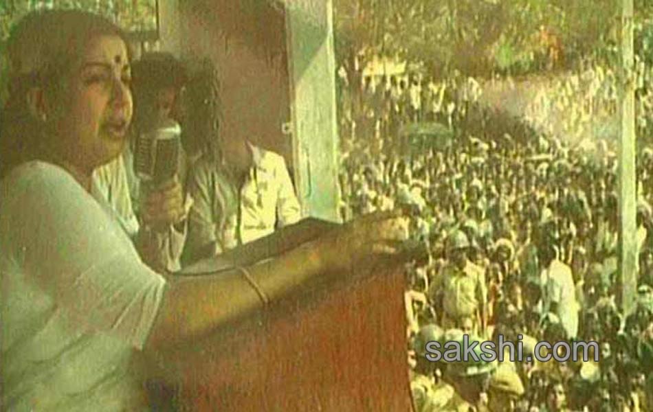 jayalalitha found guilty in da case4