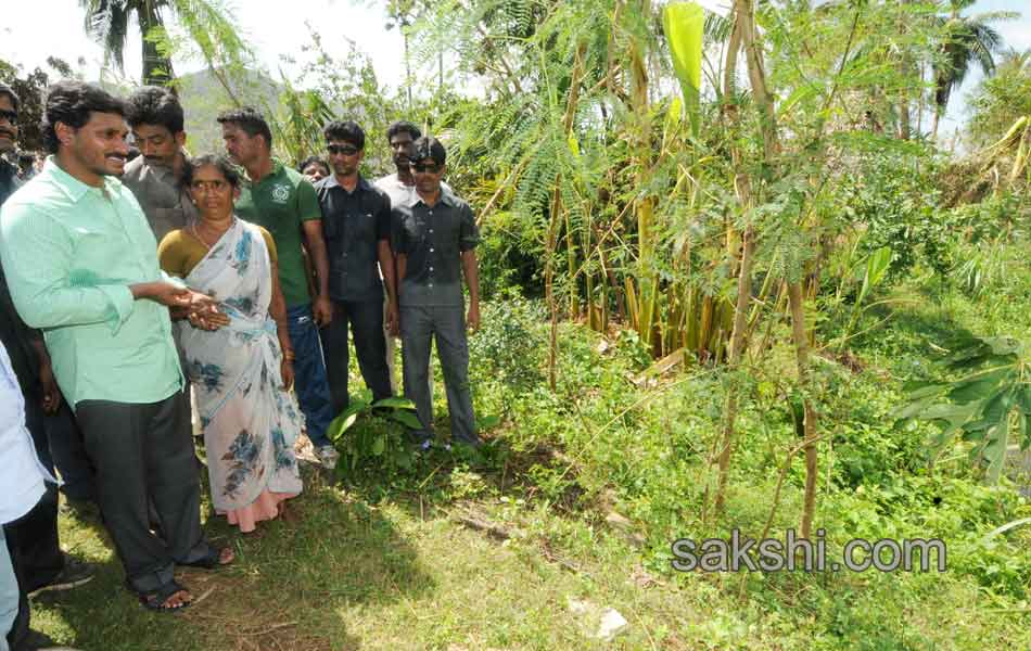 Y S jagan mohan reddy to tour cyclone affected areas - Sakshi5