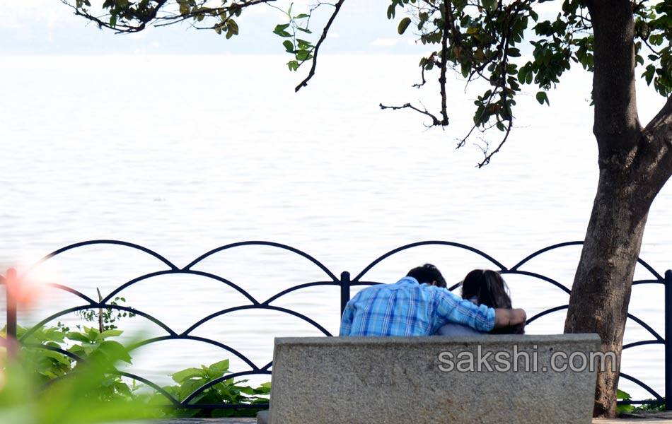 lover at neckless road10