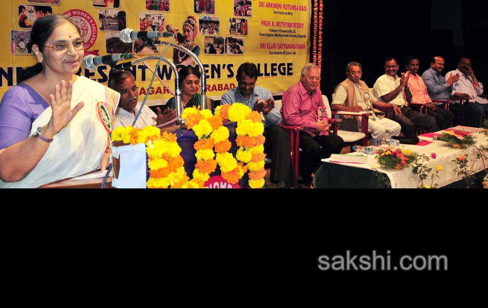 annie besant students celebration8