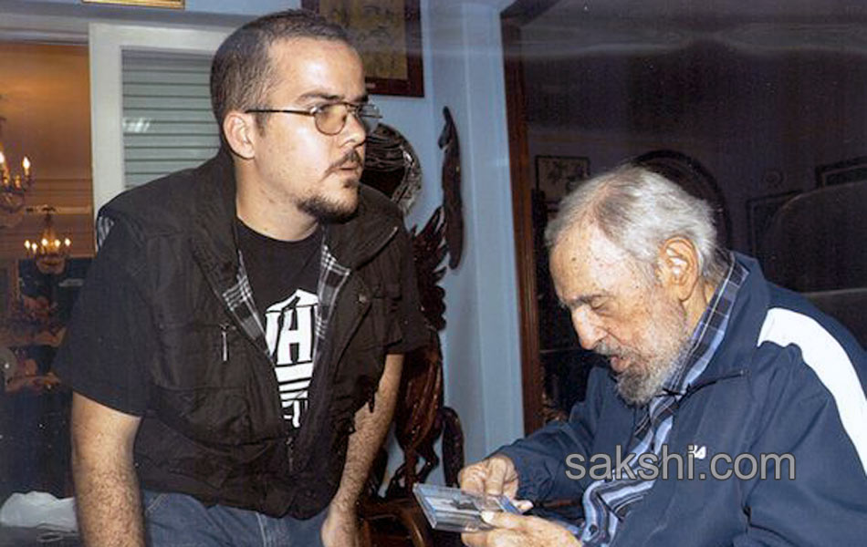 Cuba releases new pictures of ex leader Fidel Castro4