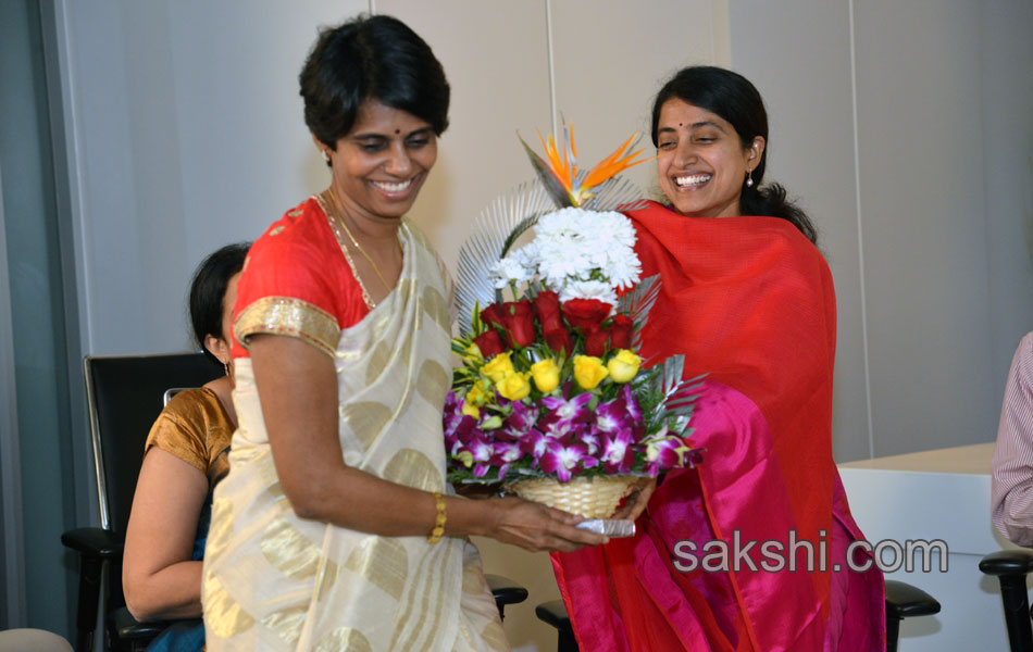 actress samantha attends city of charity - Sakshi11