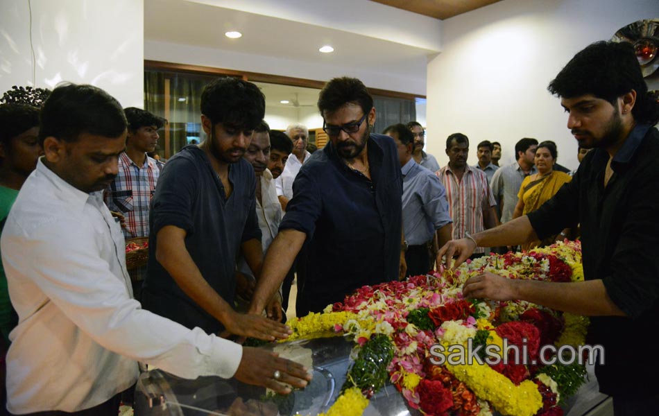 celebrities pays tribute to ramanaidu - Sakshi25