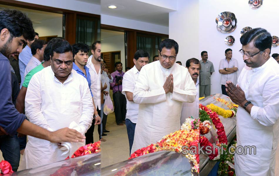 celebrities pays tribute to ramanaidu - Sakshi55