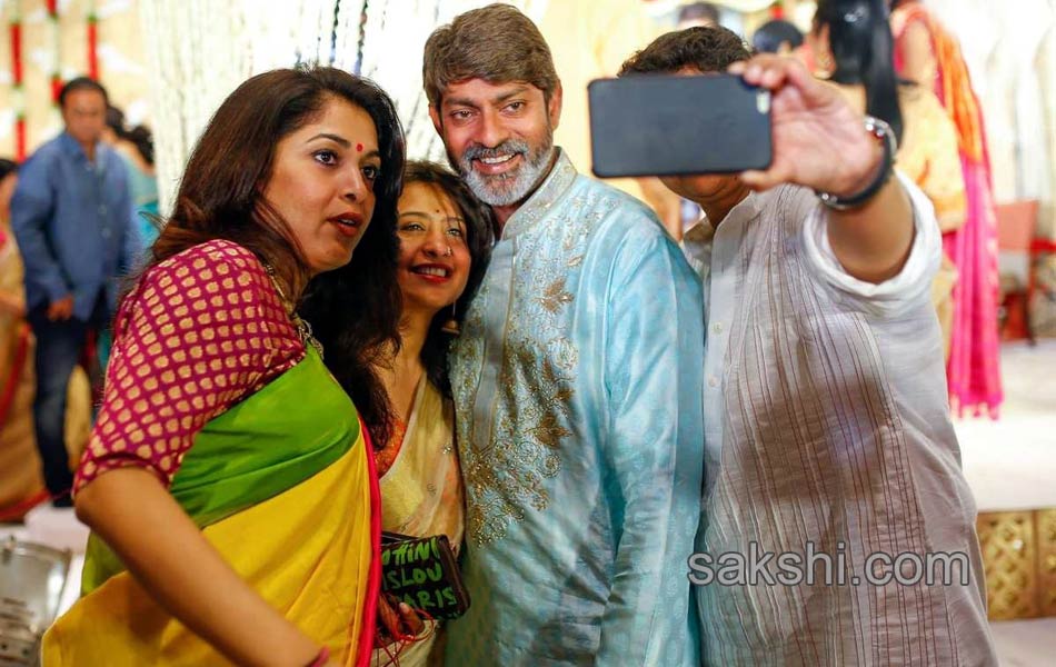 Jagapathi Babu Daughter Marriage photos9