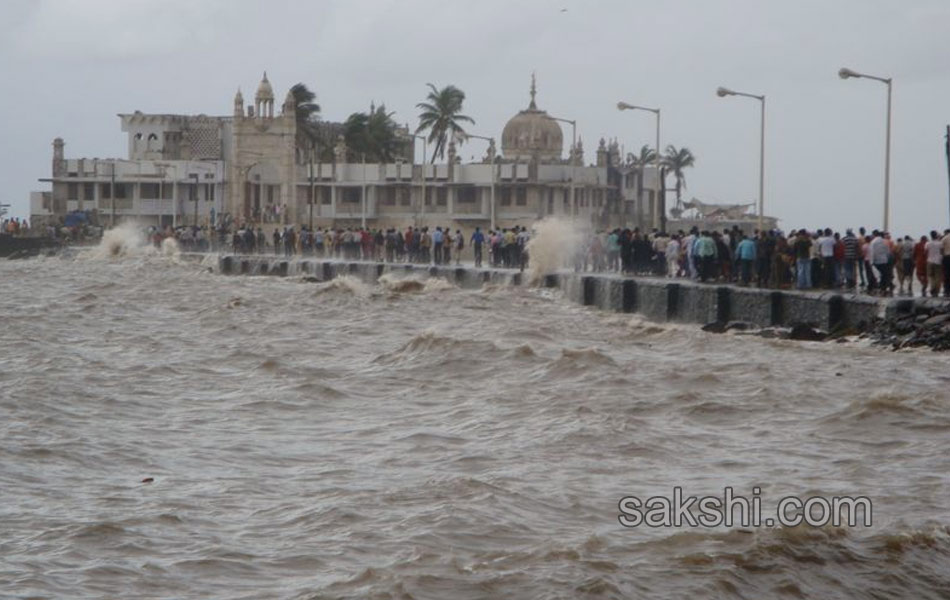 heavy rain in mumbai - Sakshi20