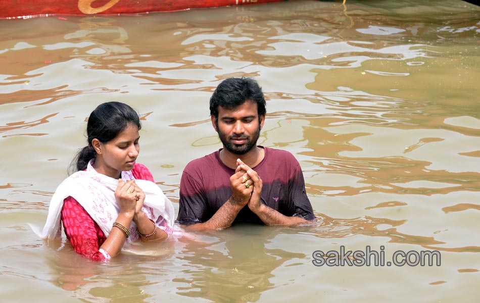 Godavari pushkaralu 2015 in AP Day3 - Sakshi3