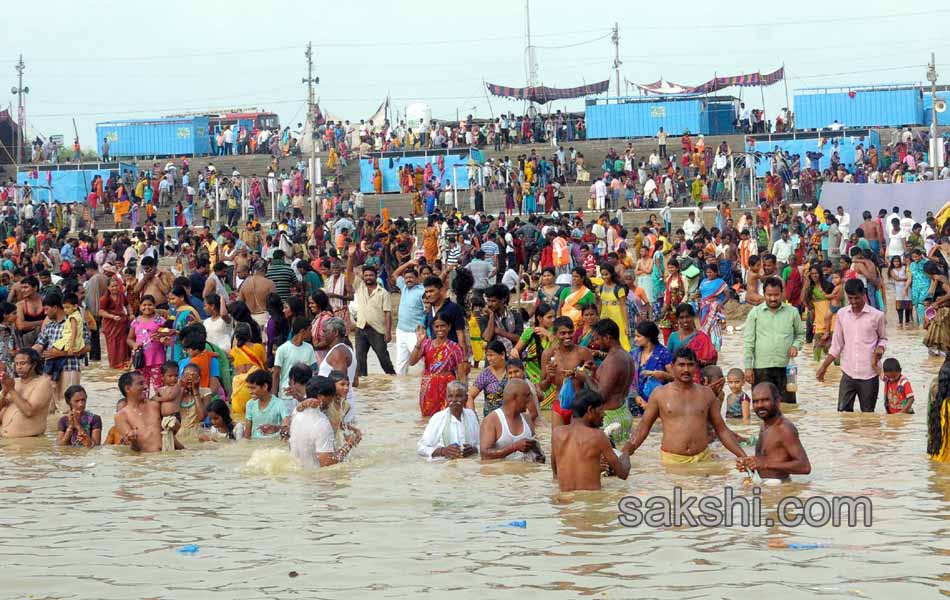telangana godavari pushkaralu - Sakshi1