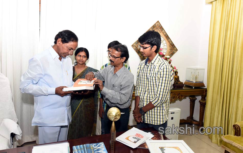Premiers Congratulations to the Sakshi cartoonist Shankar8