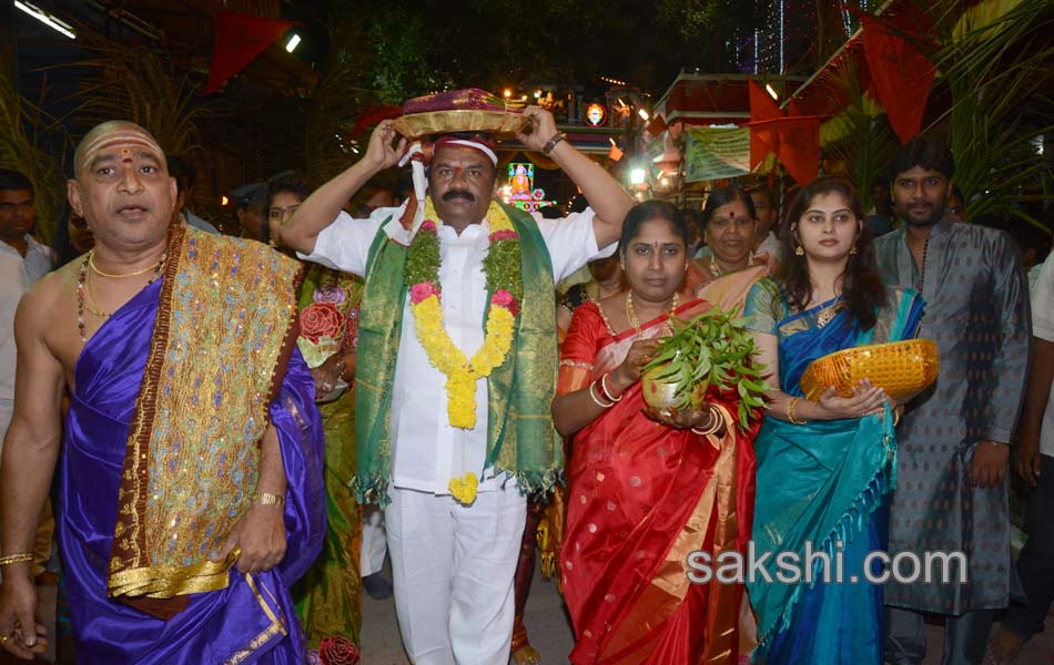 Ujjaini Mahankali Bonalu Jatara in Secunderabad5