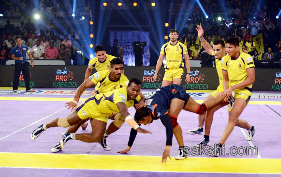 Pro Kabaddi League Telugu Titans Crush Bengal Warriors7