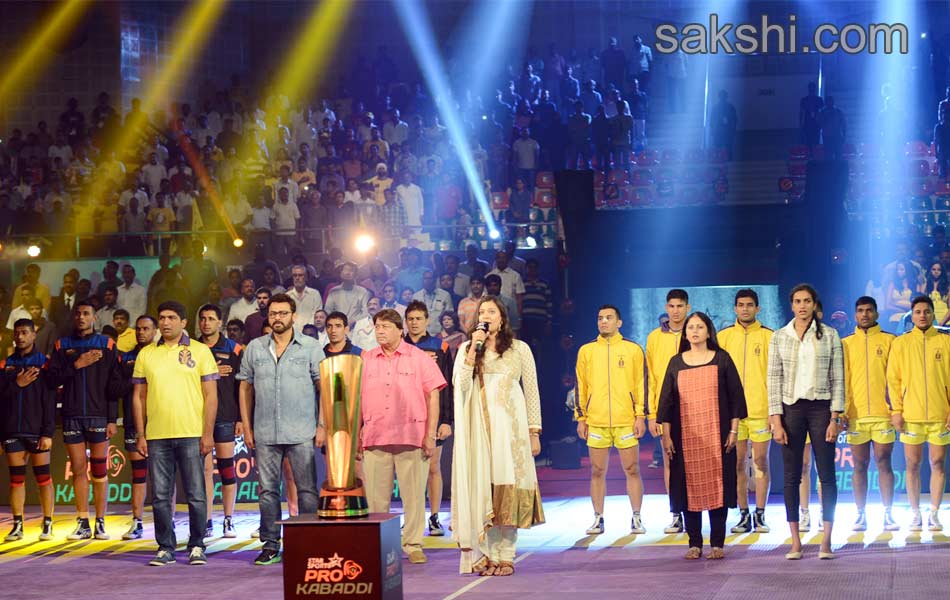 Pro Kabaddi League Telugu Titans Crush Bengal Warriors13