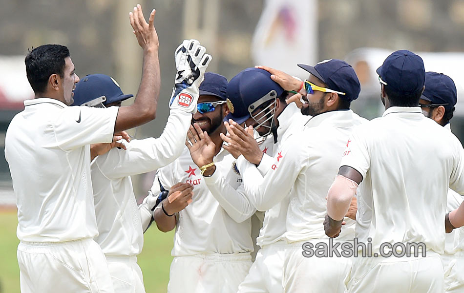 Ashwin six for puts India in charge16
