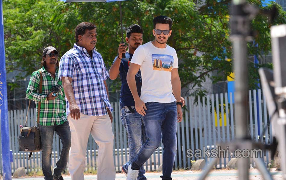 Akhil Movie New Stills14