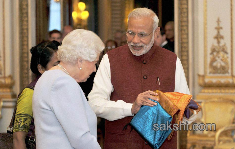 British media rakes up Narendra Modis past - Sakshi10