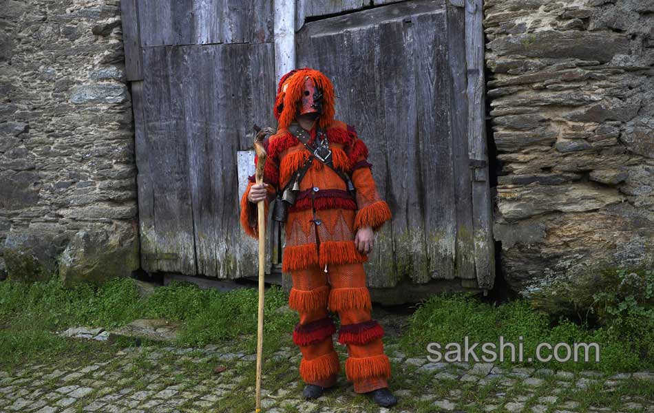 traditional caretos7