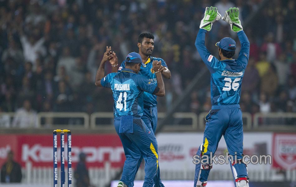 india won second T20 match - Sakshi2