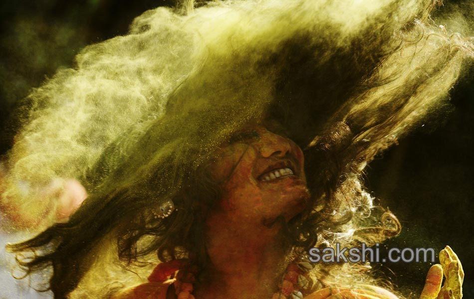 Holi celebrations5