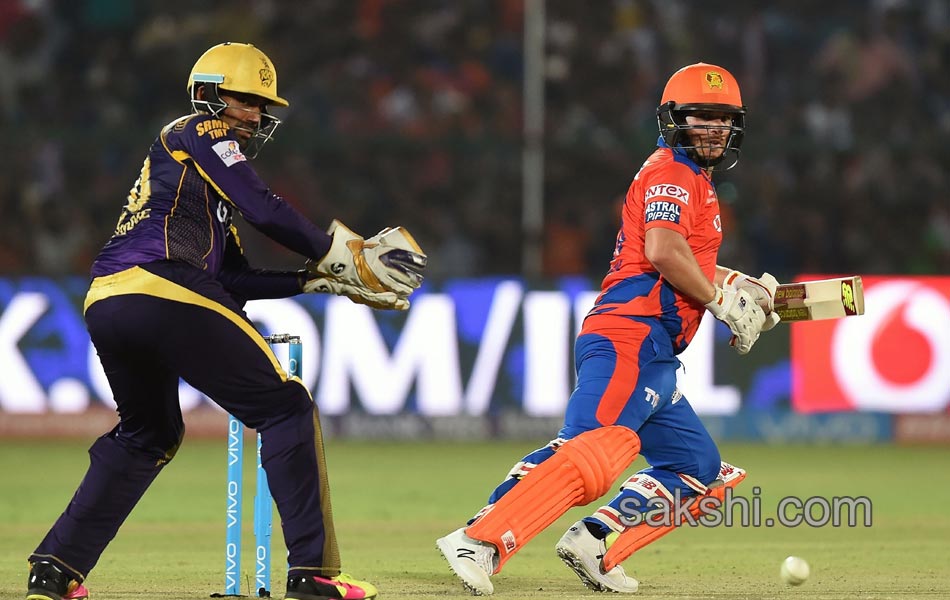 Gujarat Lions win on Kolkata Knight Riders - Sakshi19
