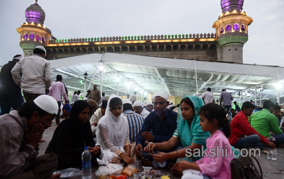 ramadan in hyderabad - Sakshi3