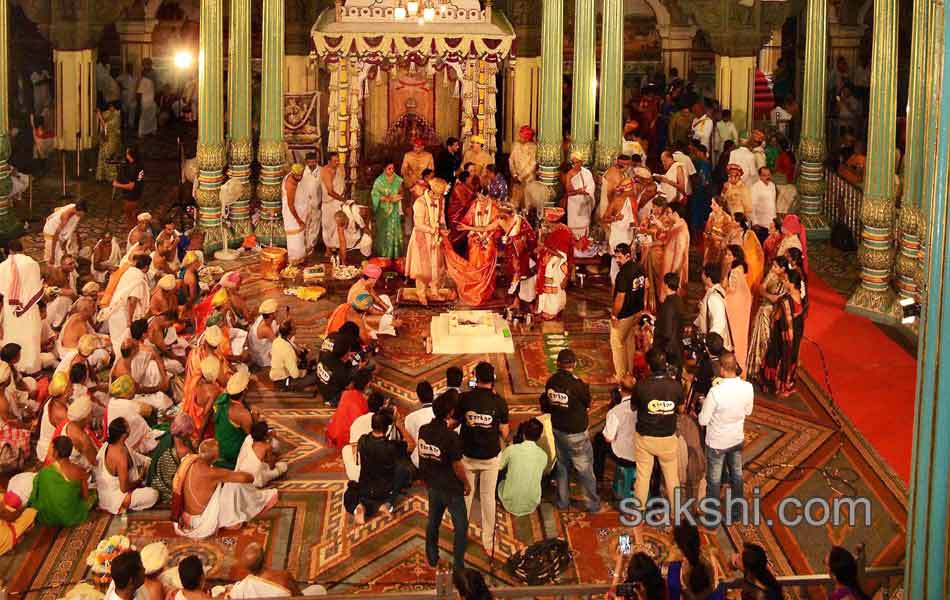 King Yaduveer Ties Knot with Rajasthan Royalty at Mysore Palace5