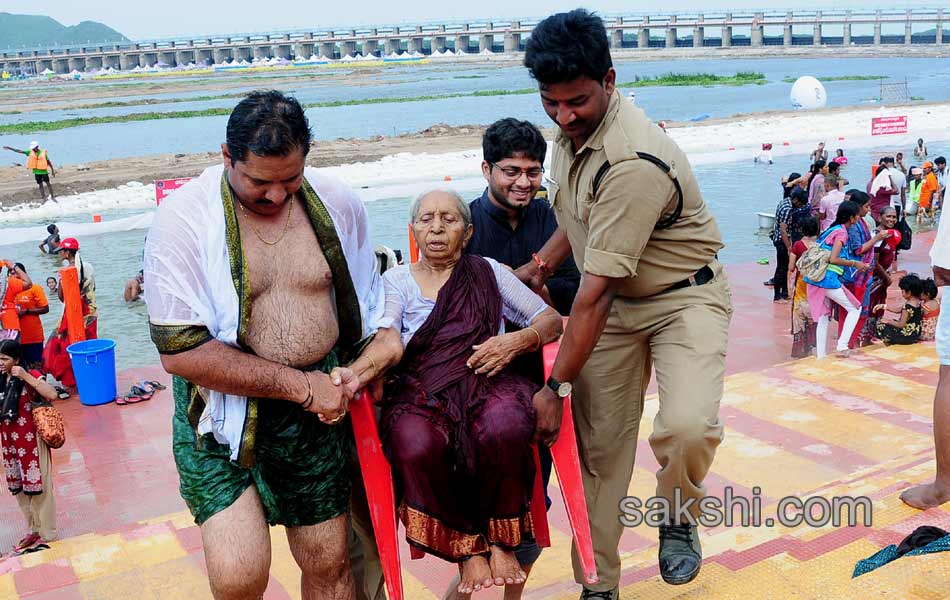 krishna pushkaralu 20166