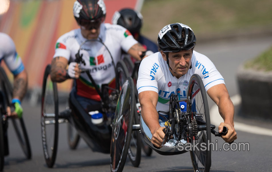 Rio Paralympics Cycling hand cycling event14