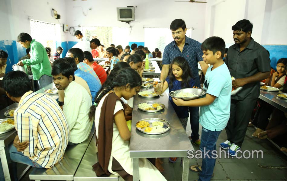 Boyapati Srinu Children Birthday Photos5