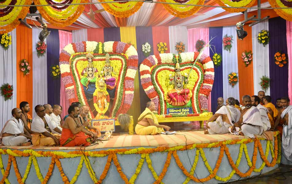 bramaramba as rajarajeswary - Sakshi2