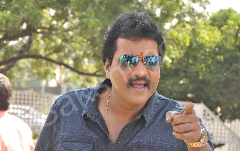 sunil new movie opeing5