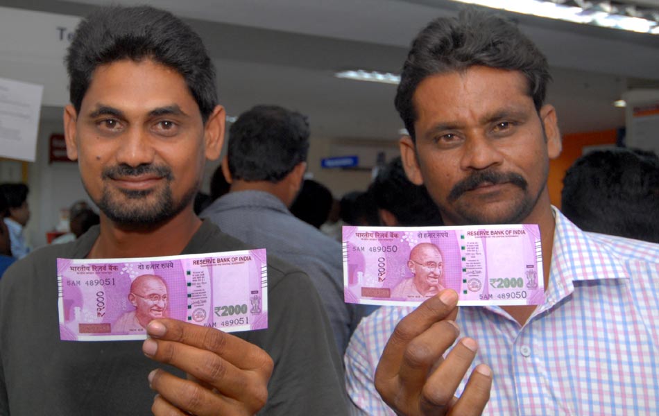 New currency smiles - Sakshi1