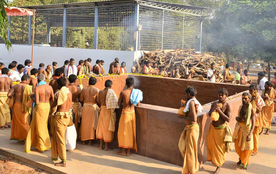 festival glow of srigiri - Sakshi8