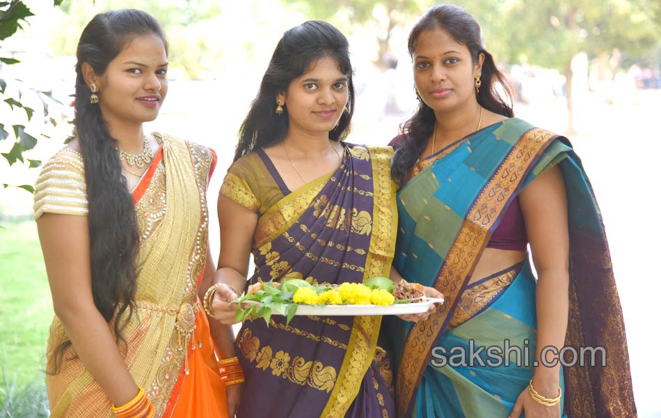 Students ugadi celebrations in MLR Institute of Technology2