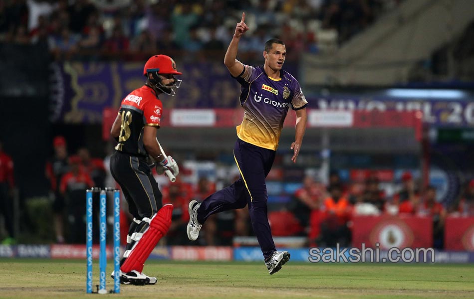 RCB crash to lowest ever IPL score in history17