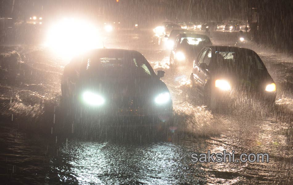 heavy rain in hyderbad city4