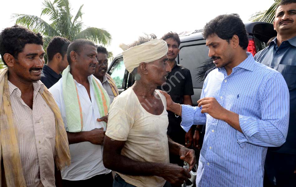 YS Jagan mohan reddy to visit Cyclone Victims in Godavari Districts - Sakshi3