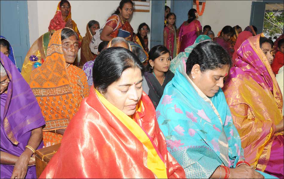 Jagan Mohan Reddy Christmas celebrations9