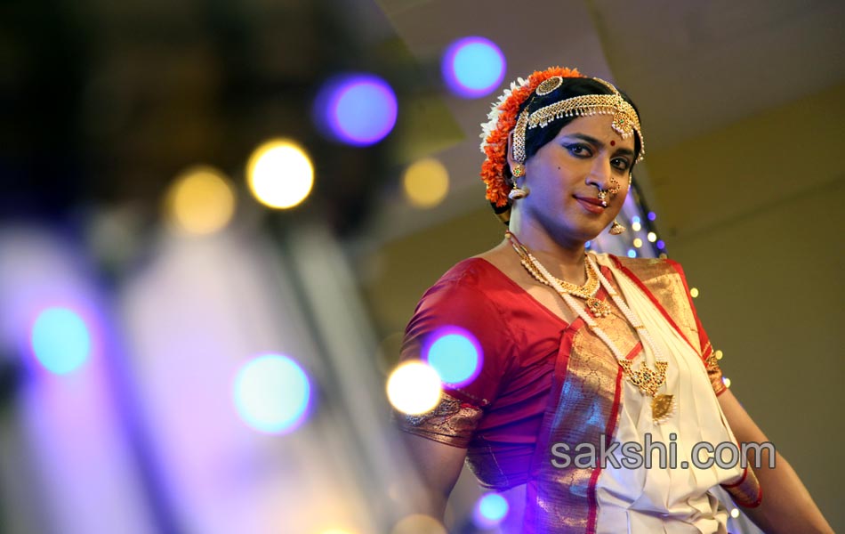 Emo Gurram Eguravachchu Stills - Sakshi20