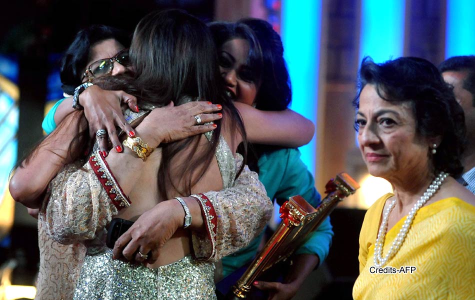 Bigg Boss 7 Salman Gauhar and Tanisha in limelight11