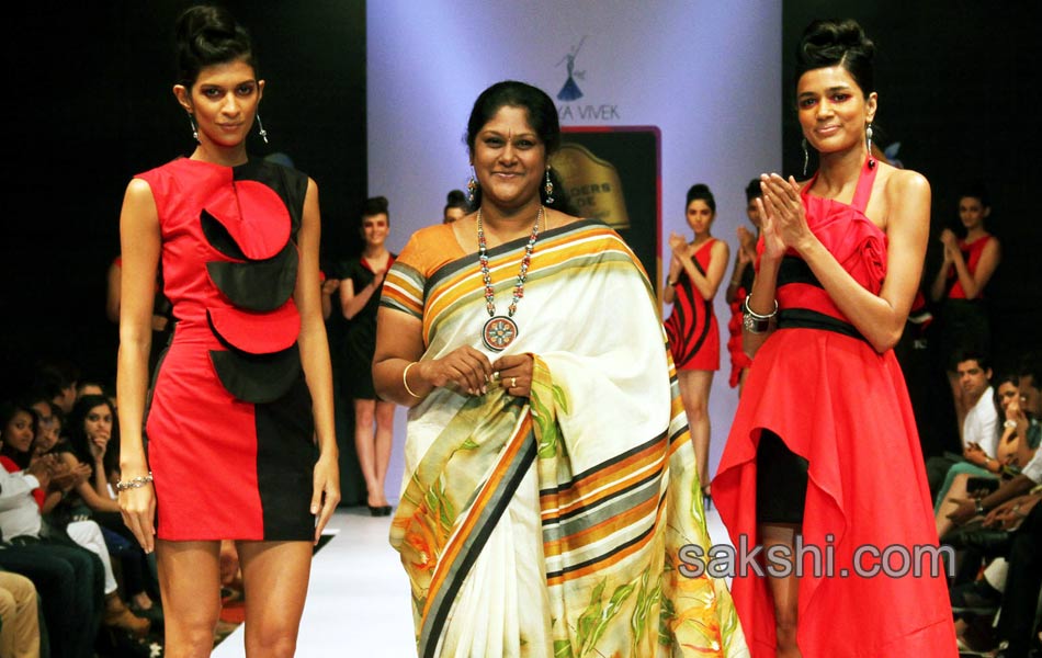 Bangalore Fashion week kicks off to a glittering start - Sakshi4