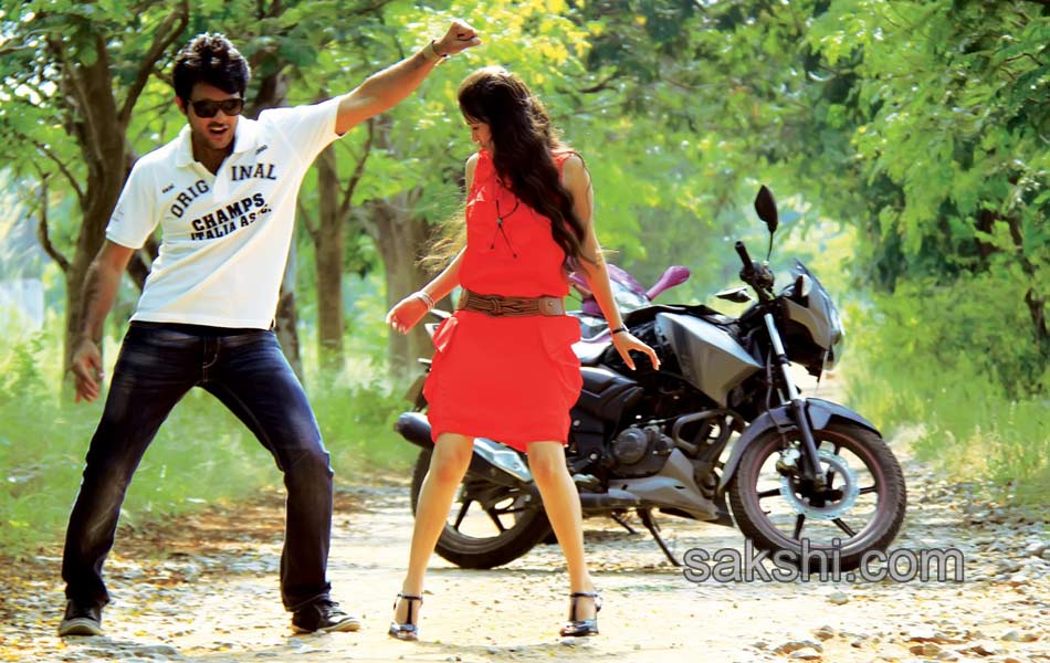 Boy Meets Girl Tholiprema Katha Movie Stills - Sakshi5